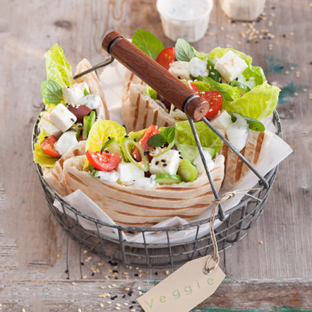 Veggie Pita mit Salakis Würfel