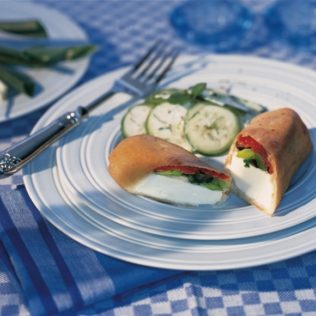 Salakis Schafkäse im Frühlingsrollenteig gebacken